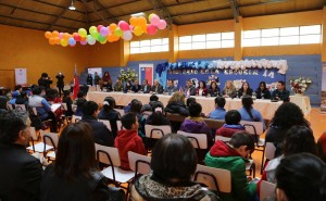 •Vecinos tuvieron la oportunidad de resolver dudas y hacer consultas a directores y representantes de Instituciones gubernamentales regionales, provinciales y comunales.