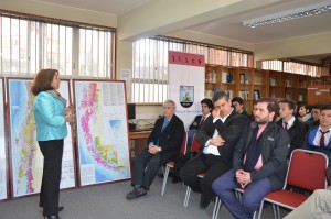 •La institución busca promover el conocimiento territorial sobre los recursos naturales del suelo y subsuelo, y prever el impacto de peligros geológicos como remociones en masa, sismos, maremotos y erupciones volcánicas. 