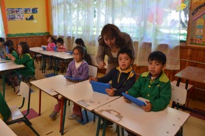 1.188 Tables se entregarán en la región para apoyar educación de niños y niñas de los niveles NT1 (Prekinder), NT2 (Kinder) y 1° básico de colegios municipales. 