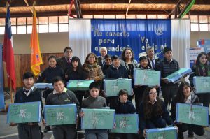 •Iniciativa permite a los escolares y sus familias acortar brechas sociales y geográficas permitiéndoles acceder desde cualquier punto a la gran aldea global.